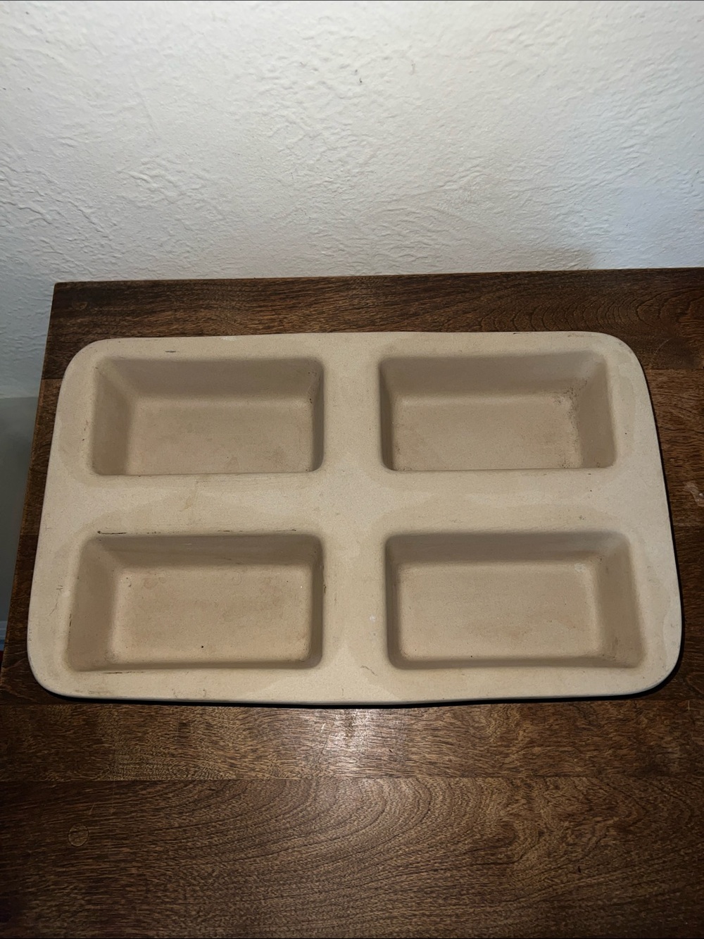 Pampered chef’s mini loaf pan stoneware